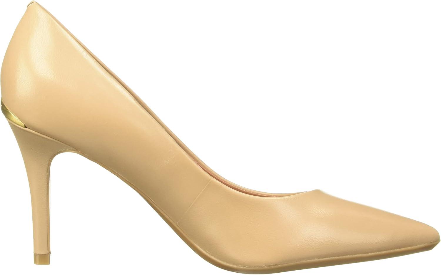 imageCalvin Klein Womens GayleDesert Sand Leather 270