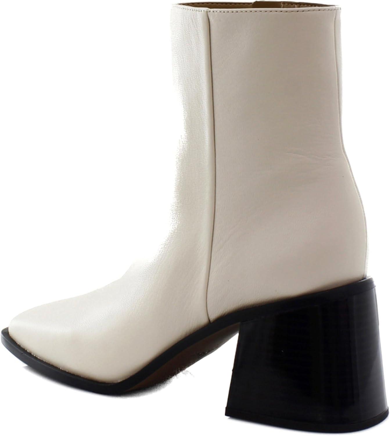 imageSam Edelman Womens Winnie BootieModern Ivory