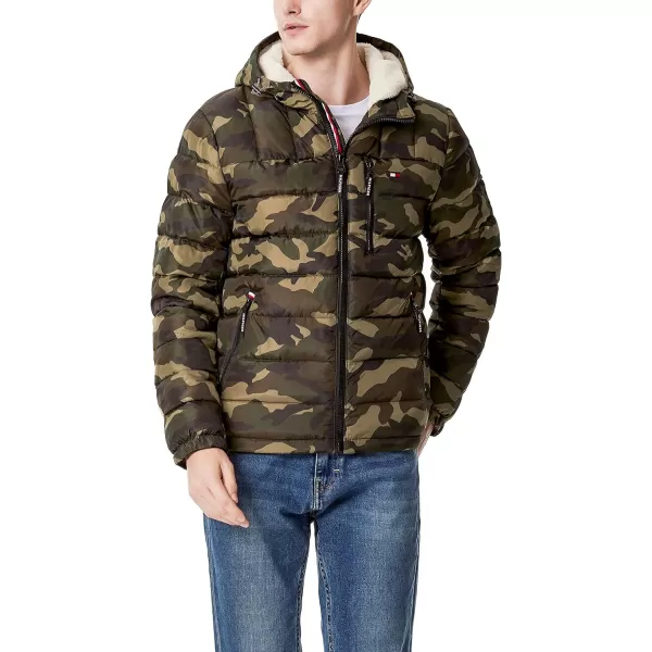 Tommy Hilfiger Mens Midweight Sherpa Lined Hooded Water Resistant Puffer JacketCamouflage