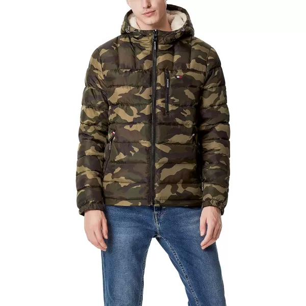 Tommy Hilfiger Mens Midweight Sherpa Lined Hooded Water Resistant Puffer JacketCamouflage