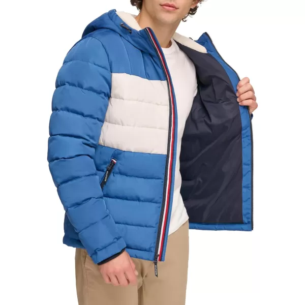 Tommy Hilfiger Mens Midweight Sherpa Lined Hooded Water Resistant Puffer JacketRoyal Blue Flag Print