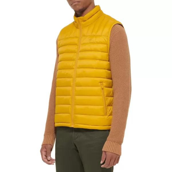 Dockers Mens The Noah Classic Ultra Loft Packable Puffer JacketYellow Vest