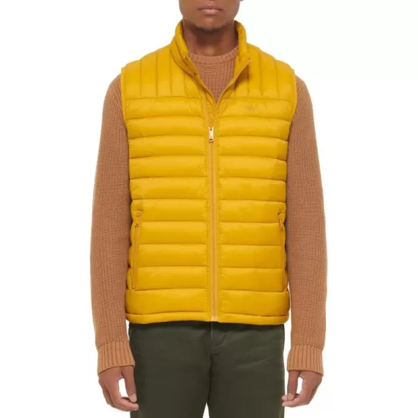 Dockers Mens The Noah Classic Ultra Loft Packable Puffer JacketYellow Vest