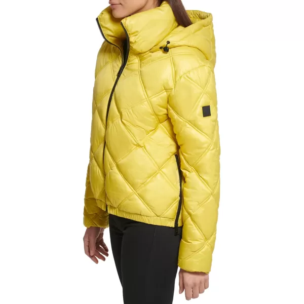 Kenneth Cole New York Womens Short Hooded Diamond Quilted Puffer JacketHighlighter