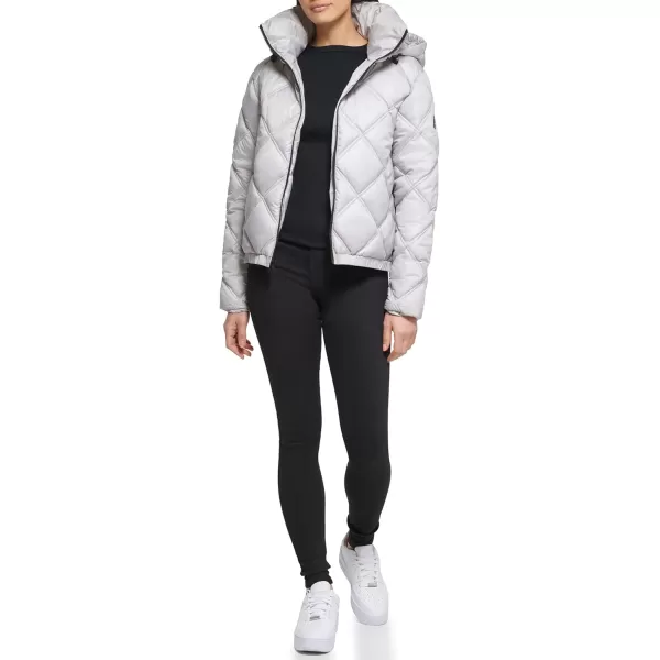 Kenneth Cole New York Womens Short Hooded Diamond Quilted Puffer JacketPearl