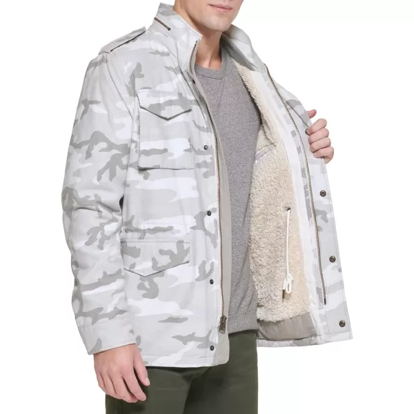 Levis Mens Sherpa Lined Field CoatWhite Camo