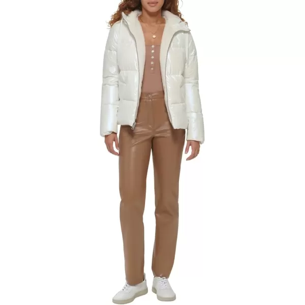 Levis Womens Molly Sherpa Lined Puffer JacketPearlized Cream