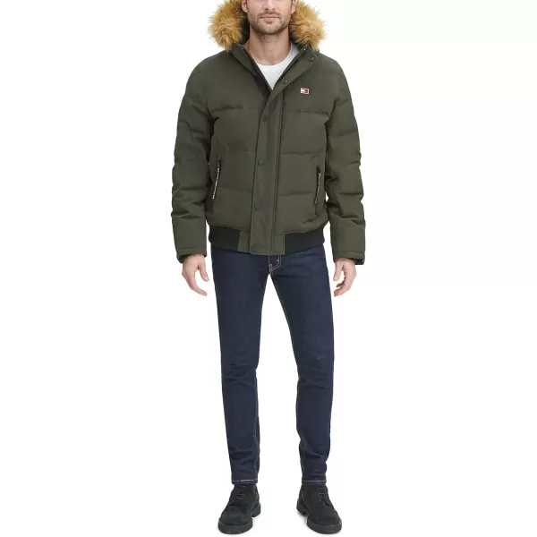 Tommy Hilfiger Mens Arctic Cloth Quilted Snorkel Bomber JacketDark Forest