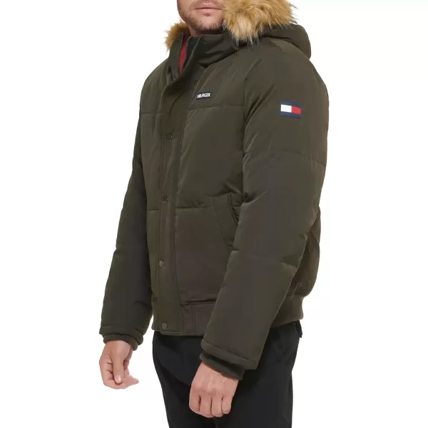 Tommy Hilfiger Mens Arctic Cloth Quilted Snorkel Bomber JacketOlive Tech