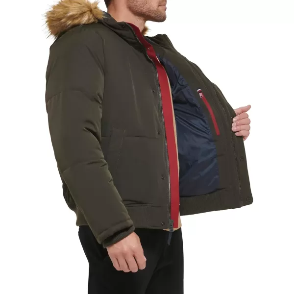 Tommy Hilfiger Mens Arctic Cloth Quilted Snorkel Bomber JacketOlive Tech