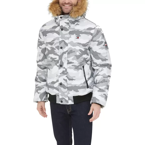 Tommy Hilfiger Mens Arctic Cloth Quilted Snorkel Bomber JacketWhite Camouflage