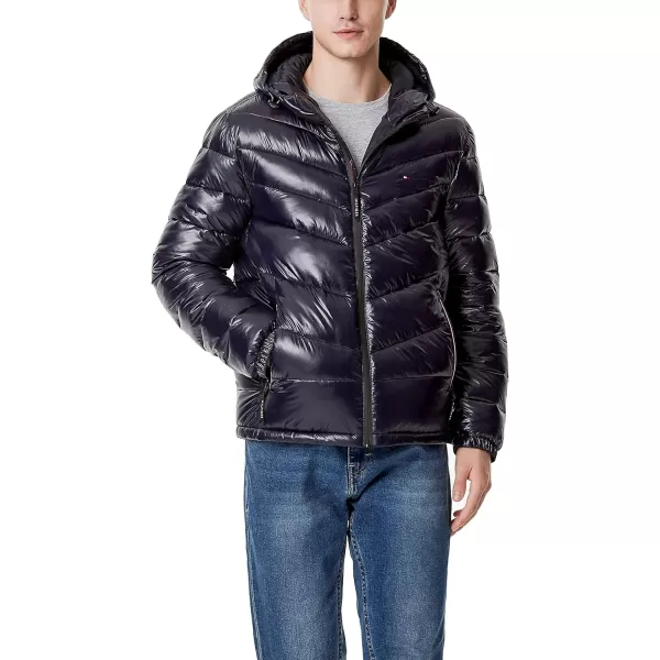 Tommy Hilfiger Mens Heavyweight Chevron Quilted Performance Hooded Puffer JacketMidnight Shine