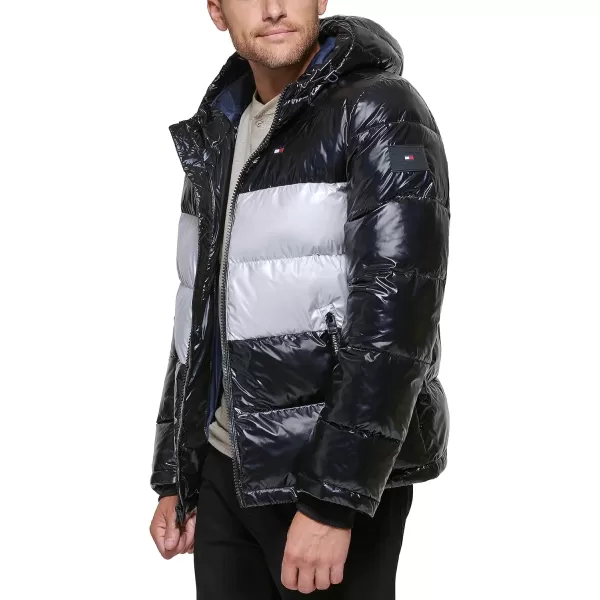 Tommy Hilfiger Mens Hooded Puffer JacketBlackWhite Pearlized