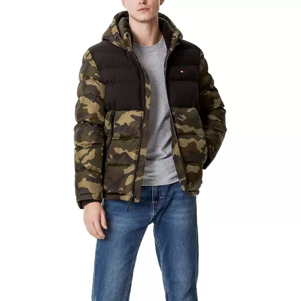 Tommy Hilfiger Mens Hooded Puffer JacketCamoBlack Two Tone