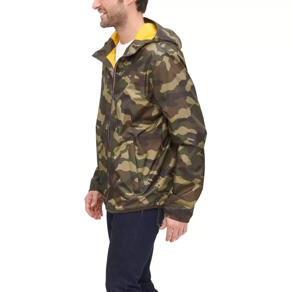 Tommy Hilfiger Mens Lightweight Active Water Resistant Hooded Rain JacketCamouflage