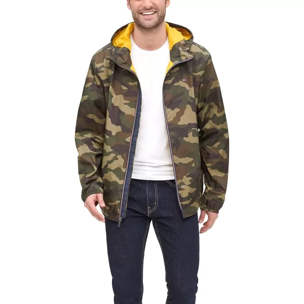 Tommy Hilfiger Mens Lightweight Active Water Resistant Hooded Rain JacketCamouflage