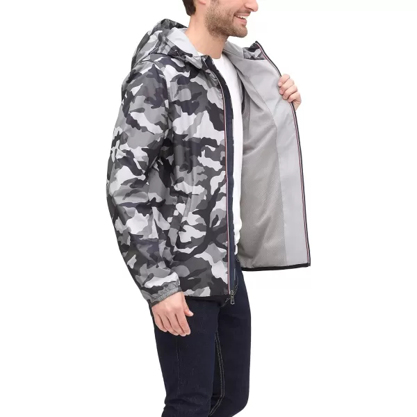 Tommy Hilfiger Mens Lightweight Active Water Resistant Hooded Rain JacketGrey Camouflage