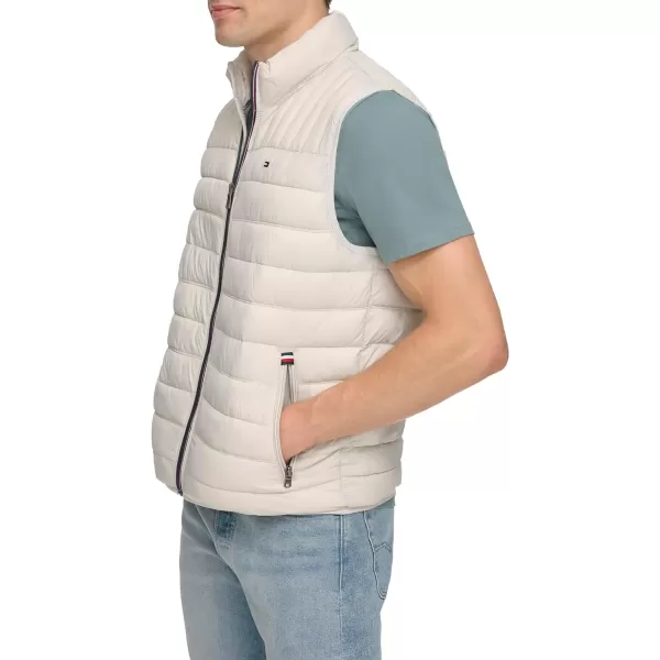 Tommy Hilfiger Mens Lightweight Ultra Loft Quilted Puffer Vest Standard and Big amp TallIce