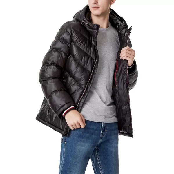 Tommy Hilfiger Mens Midweight Chevron Quilted Performance Hooded Puffer JacketBlack