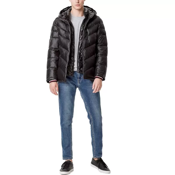 Tommy Hilfiger Mens Midweight Chevron Quilted Performance Hooded Puffer JacketBlack W Bib