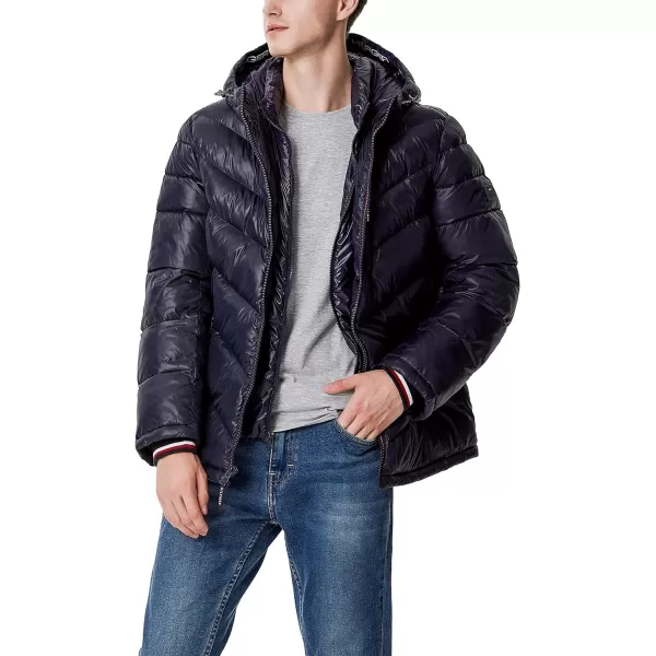 Tommy Hilfiger Mens Midweight Chevron Quilted Performance Hooded Puffer JacketMidnight W Bib