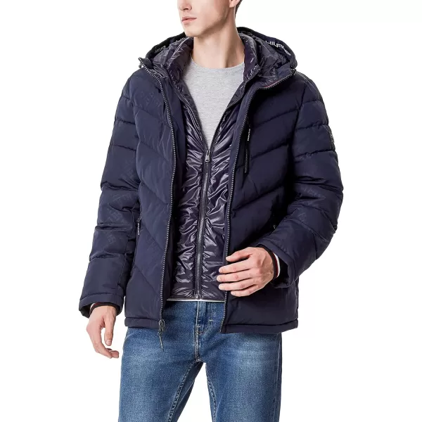 Tommy Hilfiger Mens Midweight Chevron Quilted Performance Hooded Puffer JacketTh Print W Bib