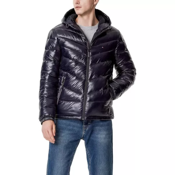 Tommy Hilfiger Mens Heavyweight Chevron Quilted Performance Hooded Puffer JacketMidnight Shine