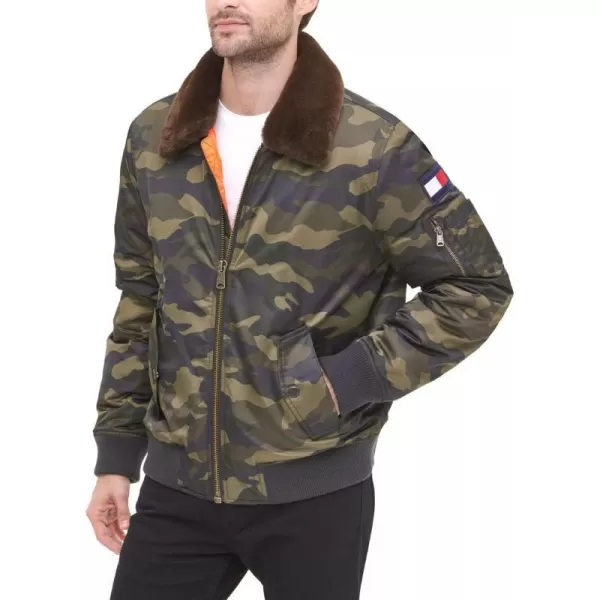 Tommy Hilfiger Mens Laydown Officer Jacket With Attached Pile CollarStandard Camo W Flag Patch