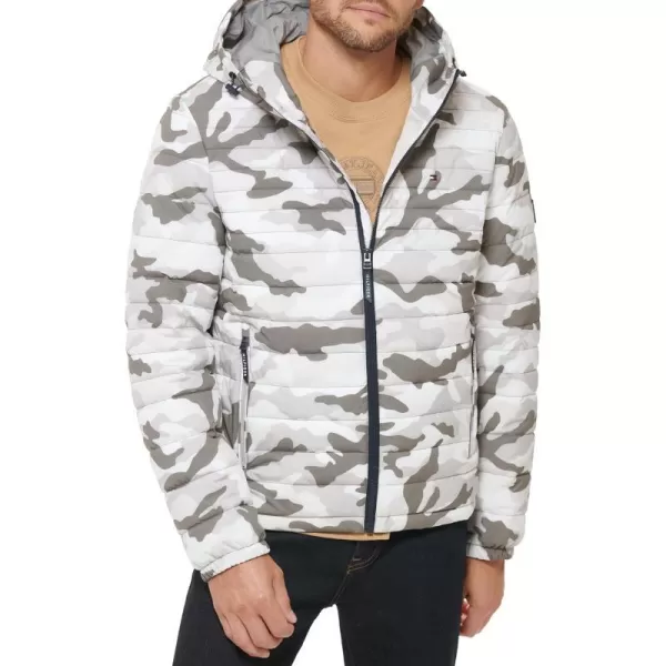 Tommy Hilfiger Mens Stretch Poly Hooded Packable JacketWhite Camo