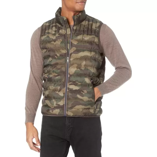 imageTommy Hilfiger Mens Lightweight Packable Puffer Vest JacketCamouflage