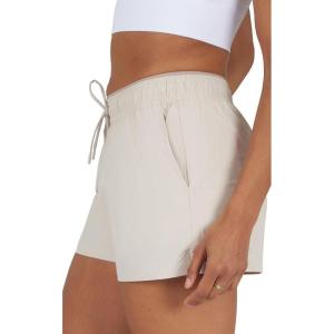 imageYogalicious Relaxed Fit Running Short 3quot Athletic 2in1 Inner Lining Lightweight Short with Drawstring and Pockets for WomenMist Sand