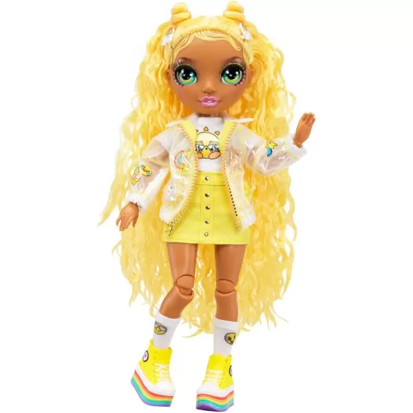 Rainbow High Jr High Sunny Madison - 9-inch Yellow Fashion Doll with Doll Accessories- Open and Closes Backpack, Great Gift for Kids 6-12 Years Old and Collectors
