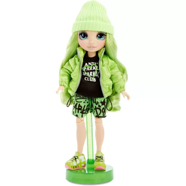 Rainbow Surprise Rainbow High Jade Hunter - Green Clothes Fashion Doll with 2 Complete Mix &amp; Match Outfits and Accessories, Toys for Kids 4 to 15 Years Old