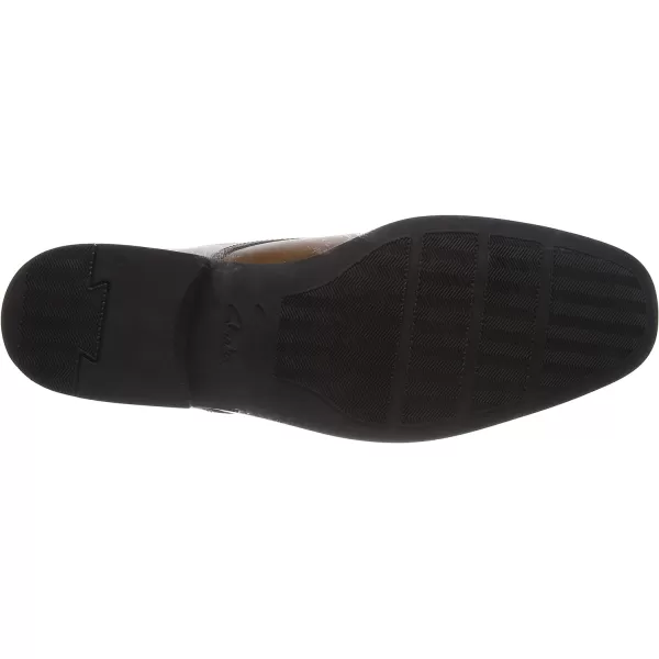 Clarks Men's Tilden Cap Oxford