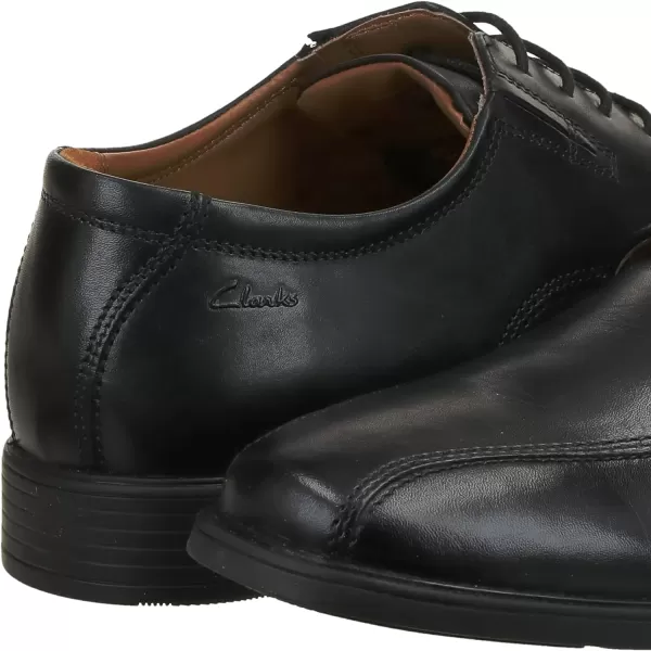 Clarks Men's Tilden Walk Oxford)