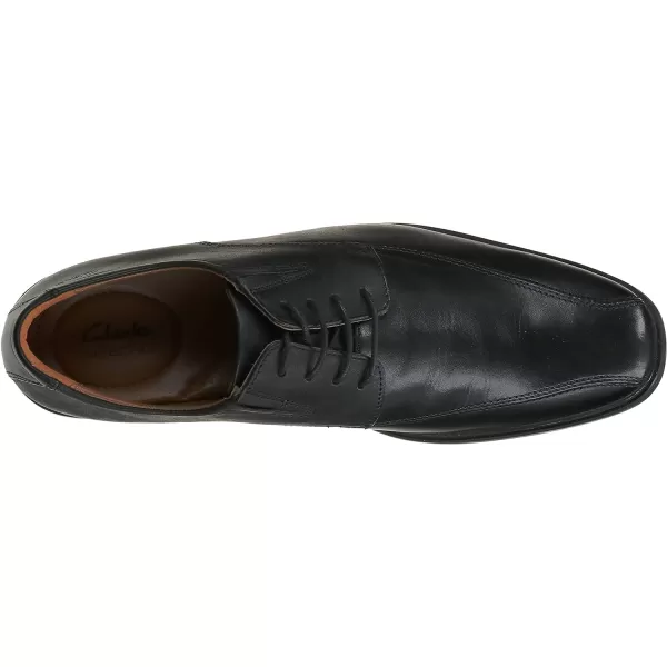 Clarks Men's Tilden Walk Oxford)