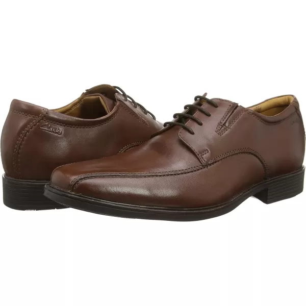 Clarks Men's Tilden Walk Oxford)