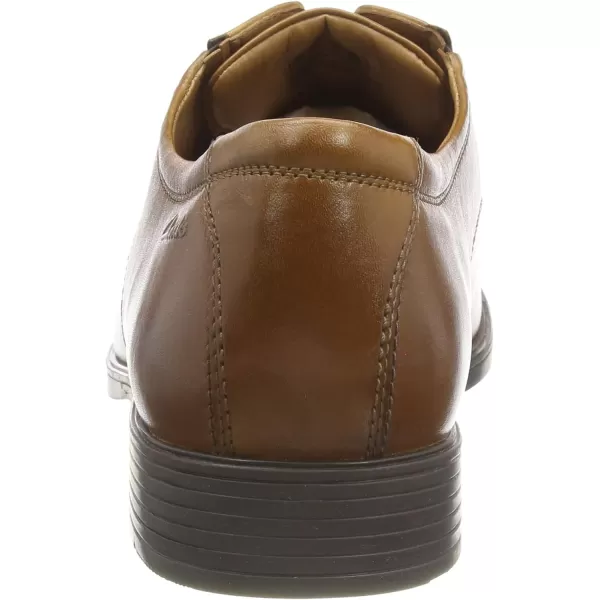 Clarks Men's Tilden Walk Oxford)