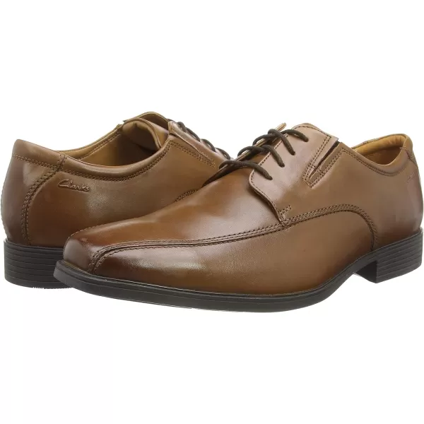 Clarks Men's Tilden Walk Oxford)
