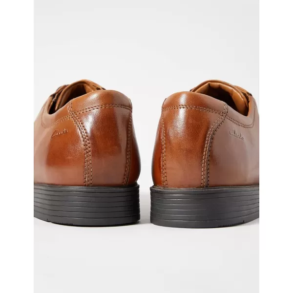 Clarks Men's Tilden Walk Oxford)