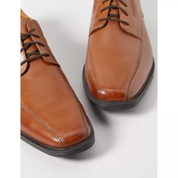 Clarks Men's Tilden Walk Oxford