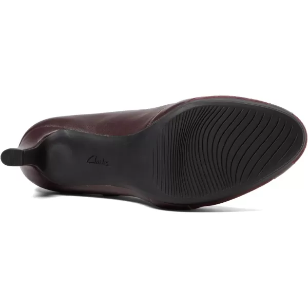 Clarks Women's Ambyr Light Pump
