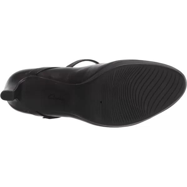 Clarks Women's Ambyr Shine Pump