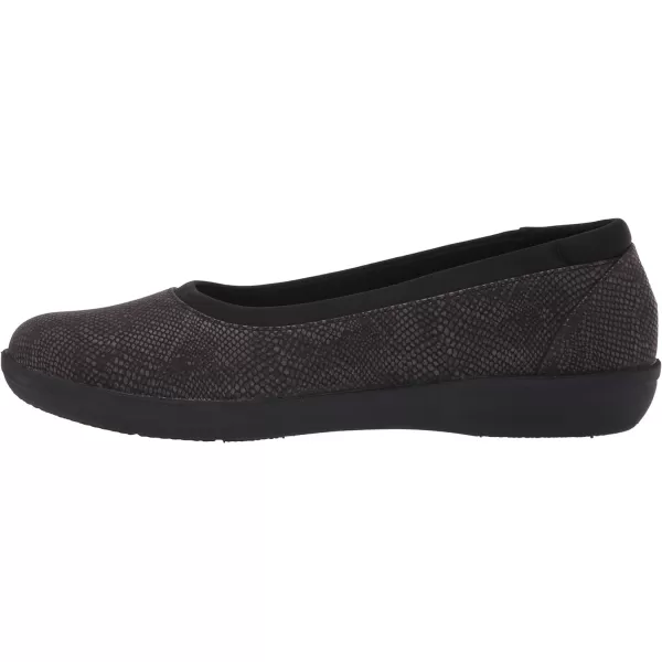Clarks Women's Ayla Low Ballet Flat