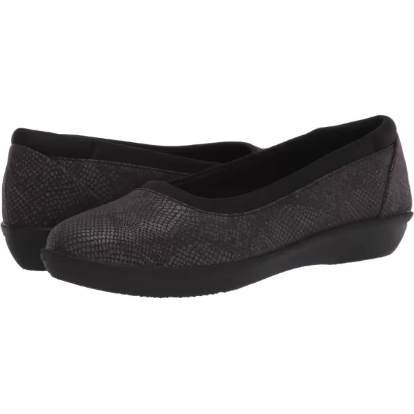 Clarks Women's Ayla Low Ballet Flat