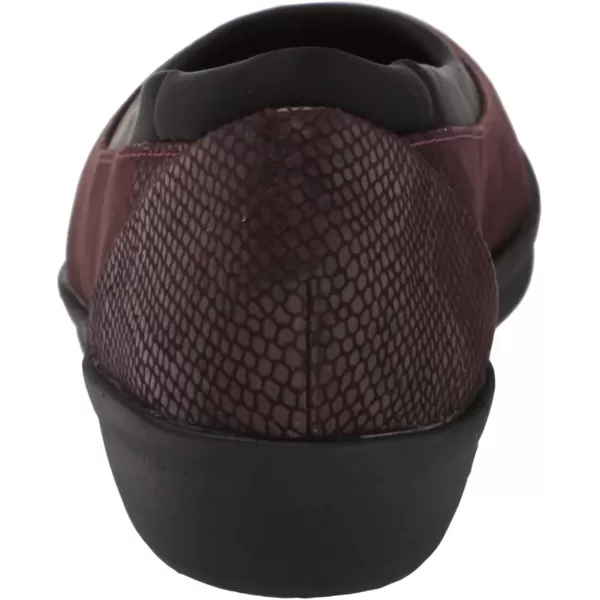 Clarks Women's Ayla Low Ballet Flat