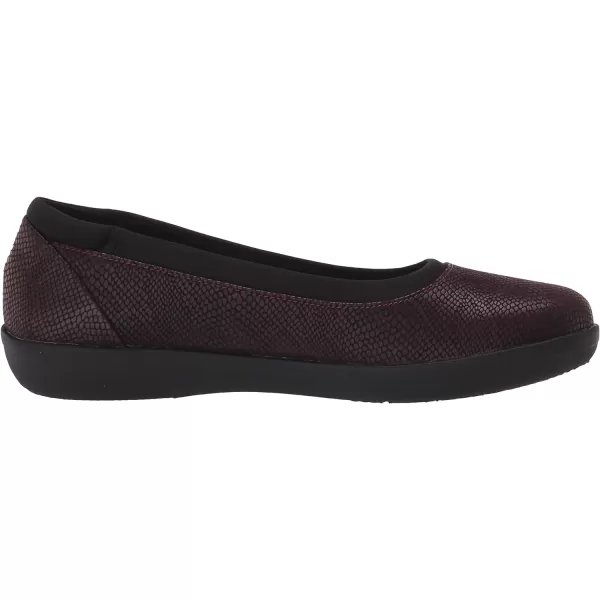 Clarks Women's Ayla Low Ballet Flat