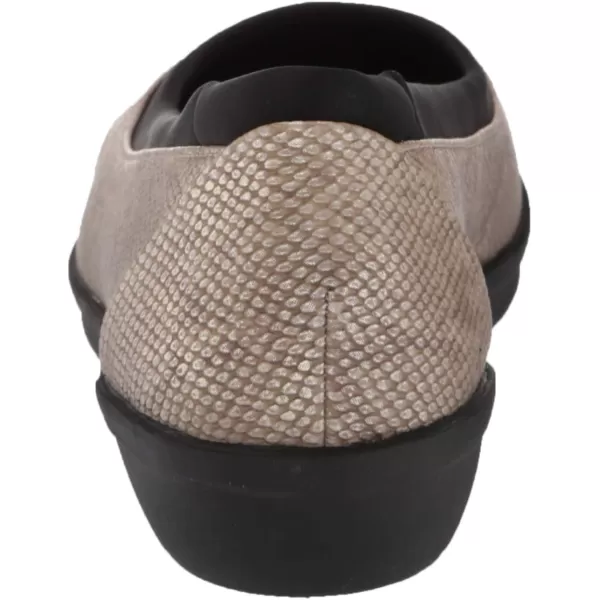 Clarks Women's Ayla Low Ballet Flat