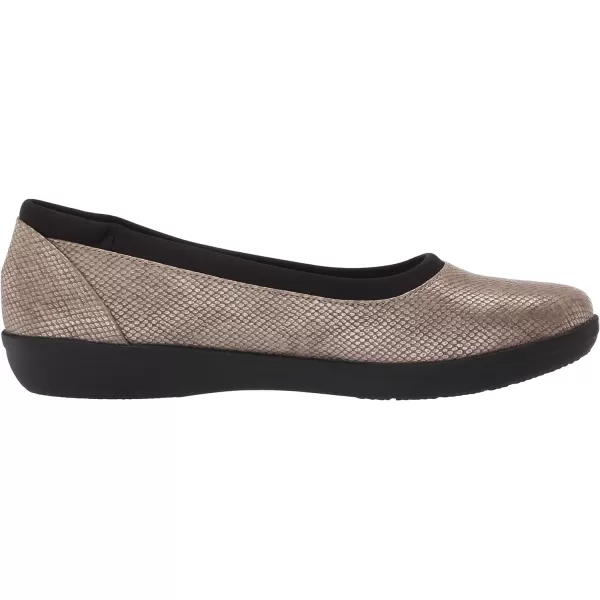 Clarks Women's Ayla Low Ballet Flat