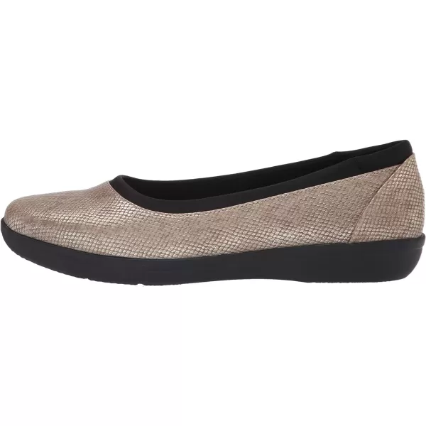 Clarks Women's Ayla Low Ballet Flat